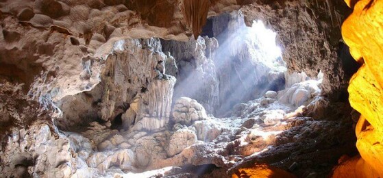 Thien-Cung-Cave.jpeg