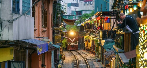 hanoi-train-street.jpg
