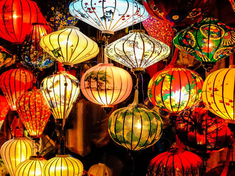free things to do in Hoi An night market