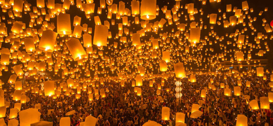 Yi-Peng-Lantern-Festival-Chiang-Mai-.jpg
