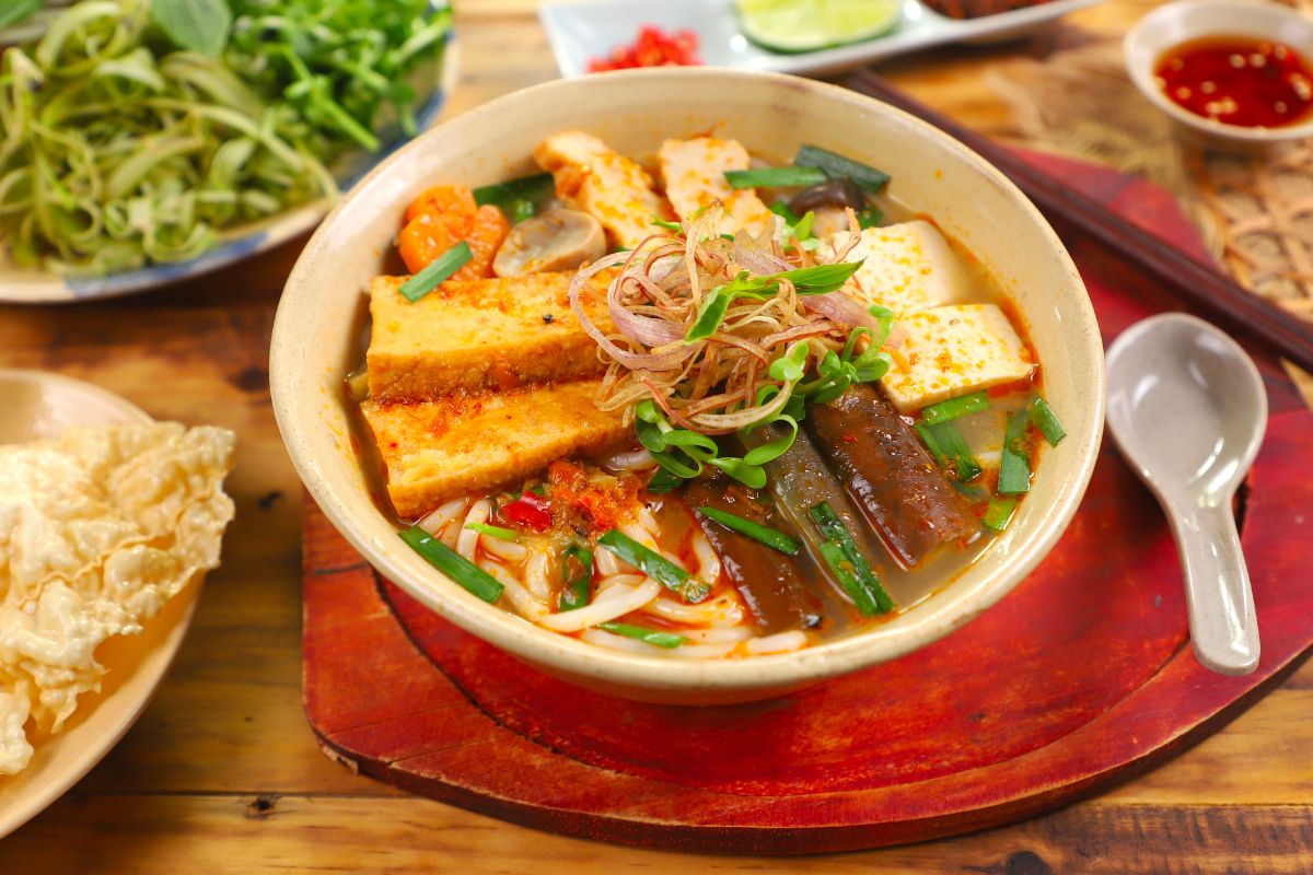 Food tour Ho Chi Minh City Fermented Fish Vermicelli Soup