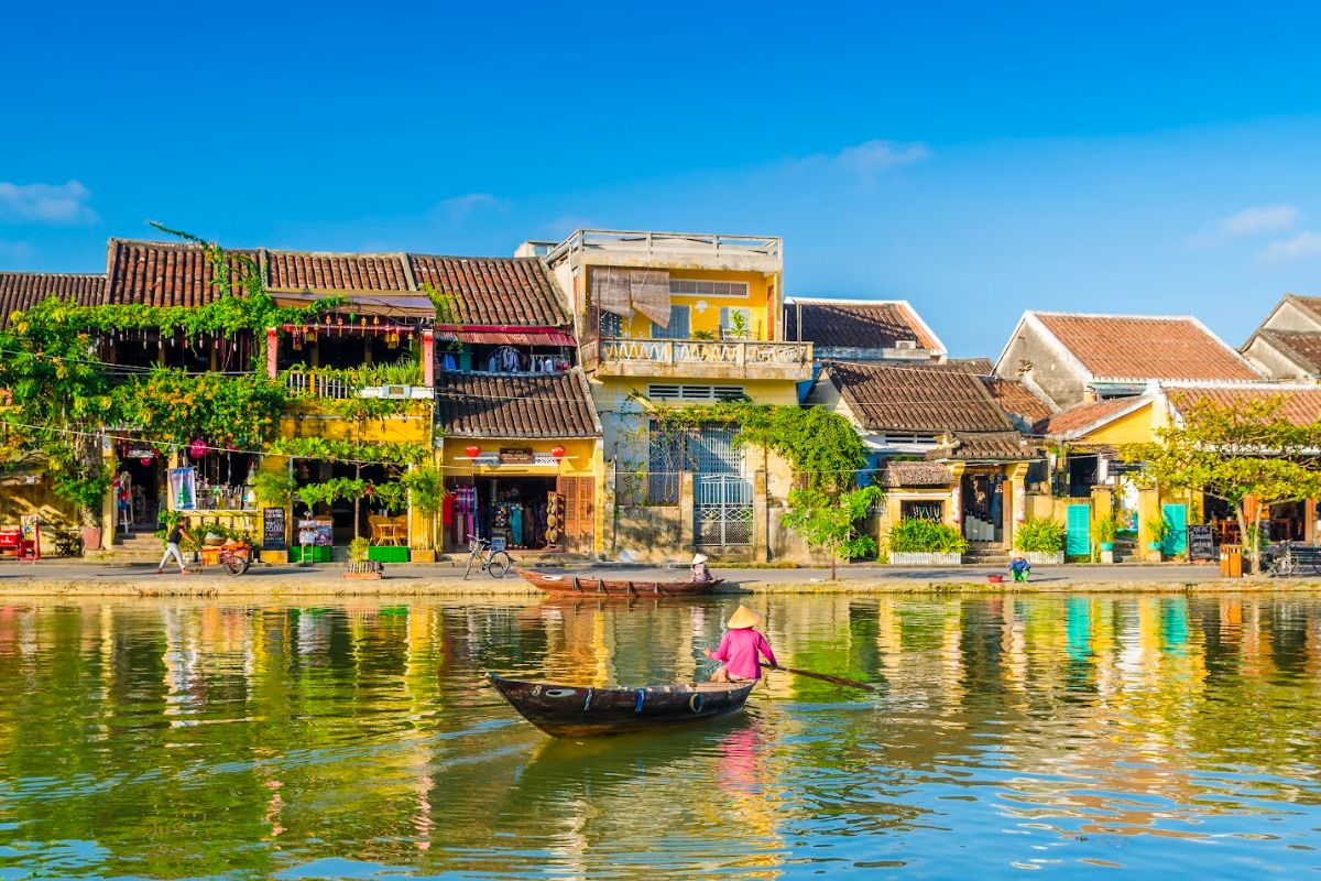cheapest time to go to Vietnam quiet hoi an