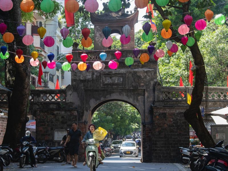 things to visit in Hanoi Hanoi Old Quarter