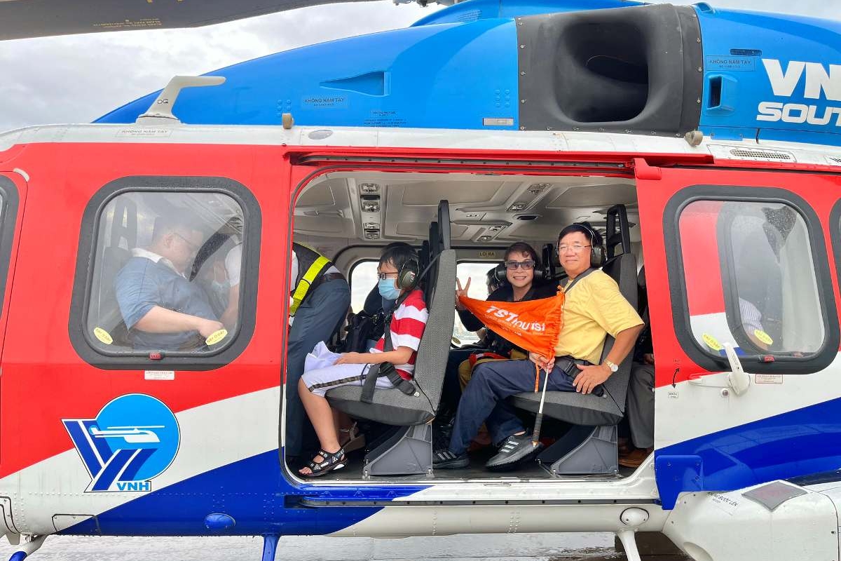 ho chi minh helicopter tour