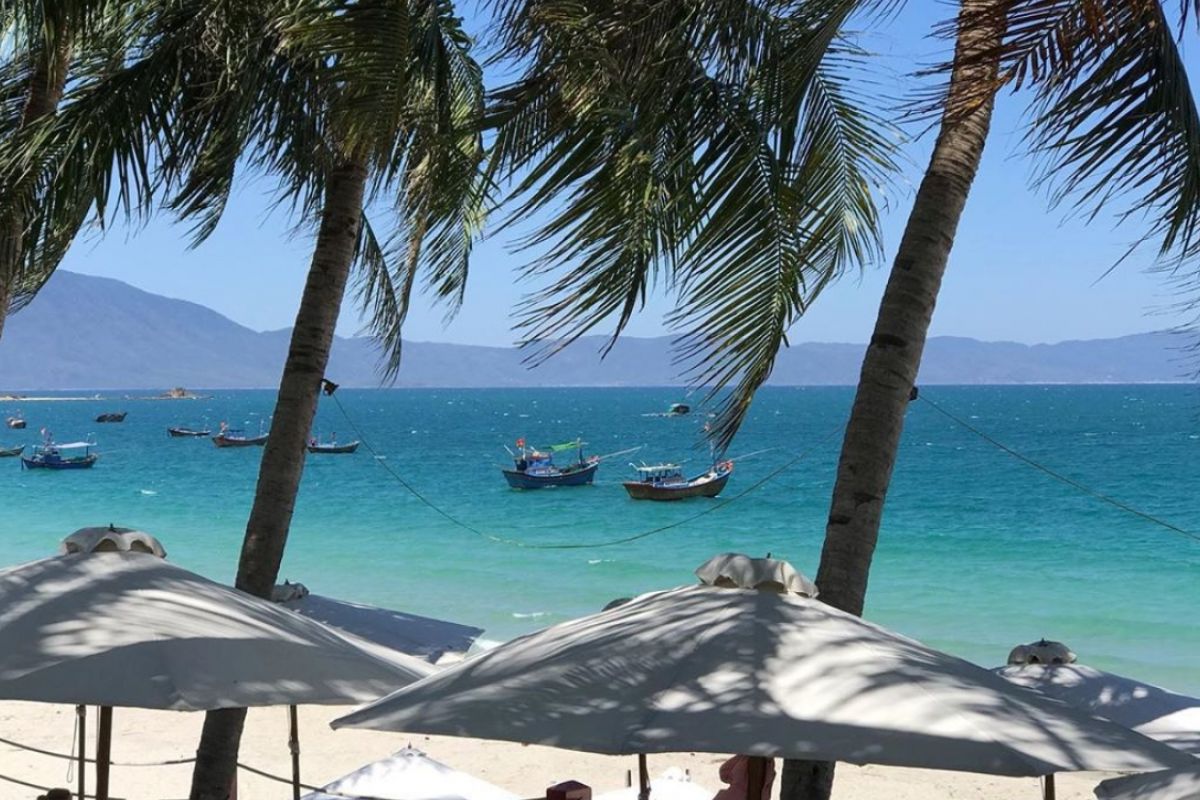places to visit in nha trang vietnam Doc Let Beach