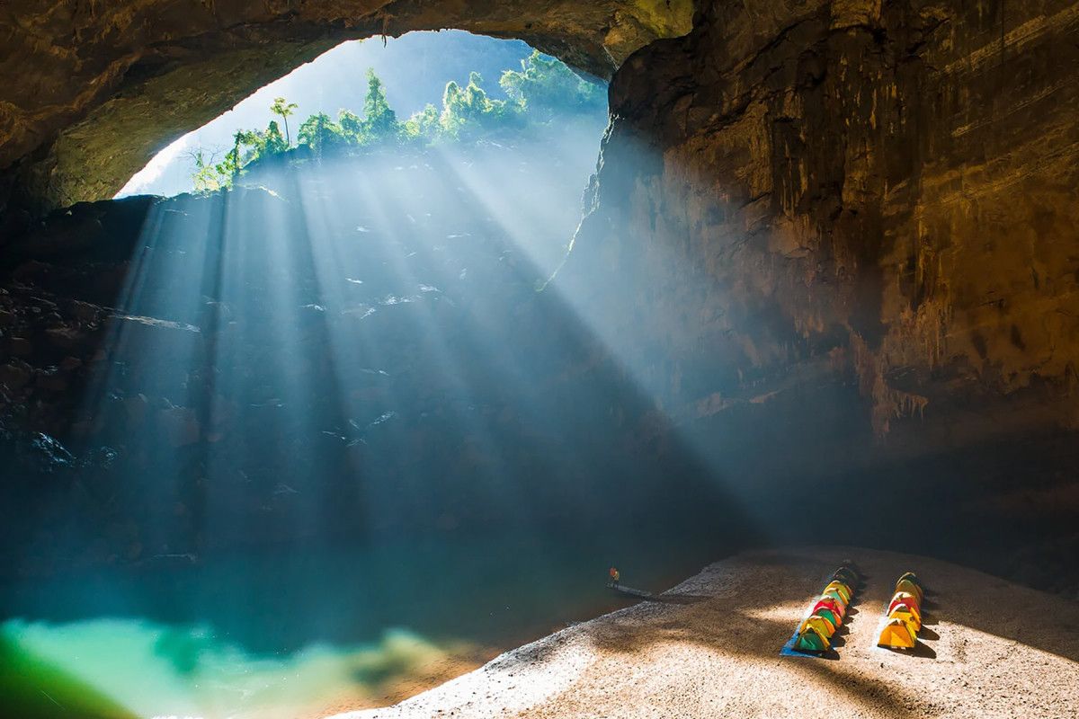 son doong cave vietnam tour