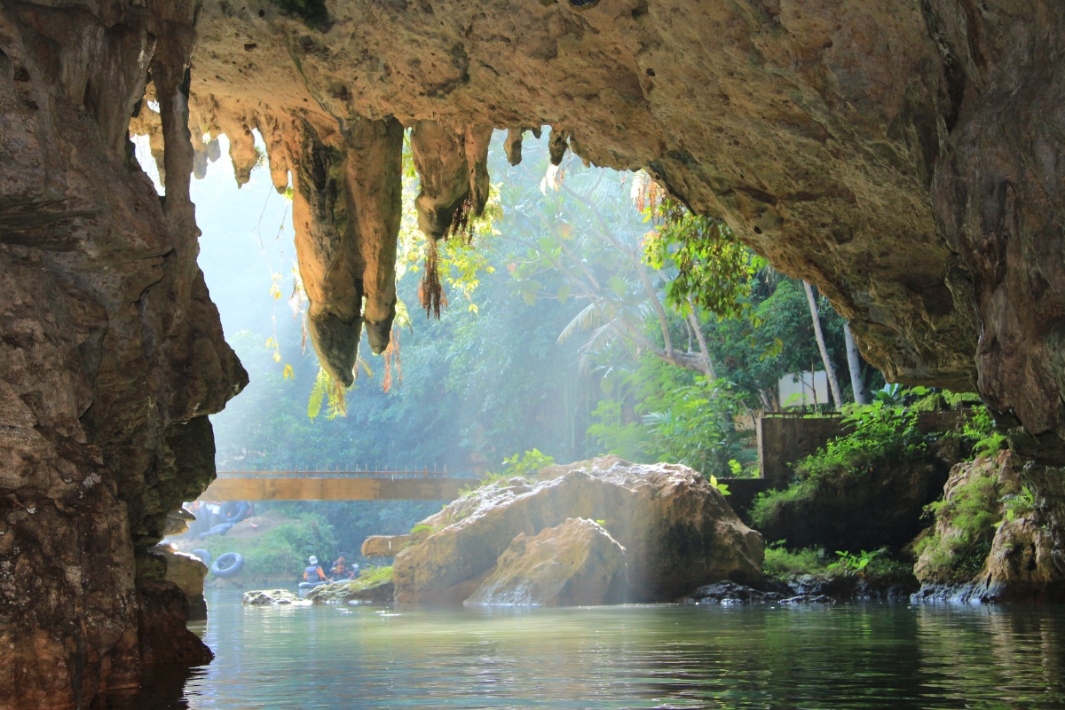 best caves to visit in vietnam Tien Cave