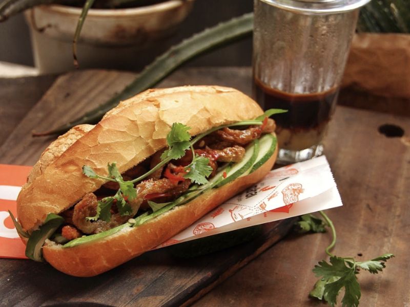 vietnam holiday packages from australia banh mi