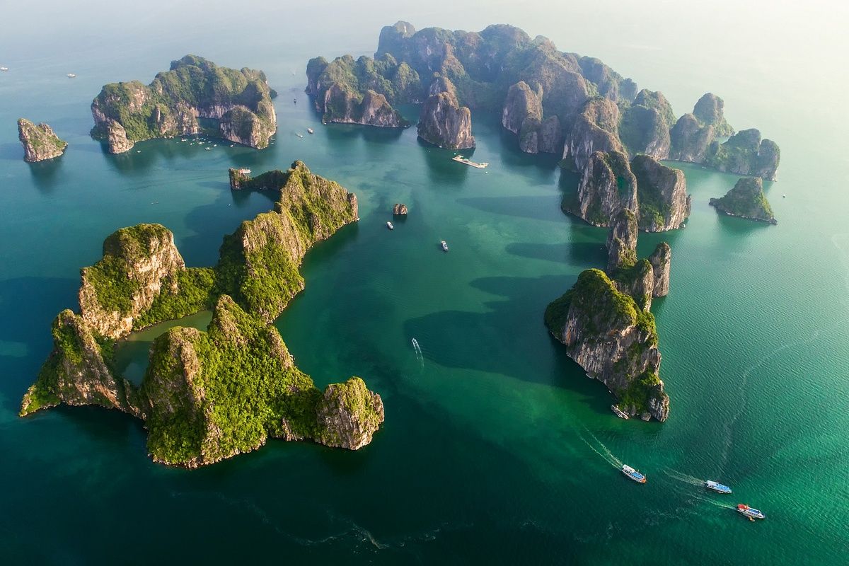 Vietnam holiday packages from Melbourne halong bay