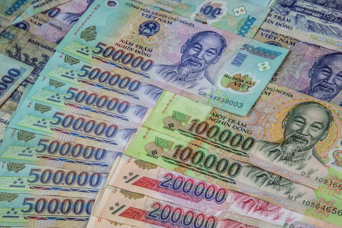 things to know before going to vietnam vietnamese currency