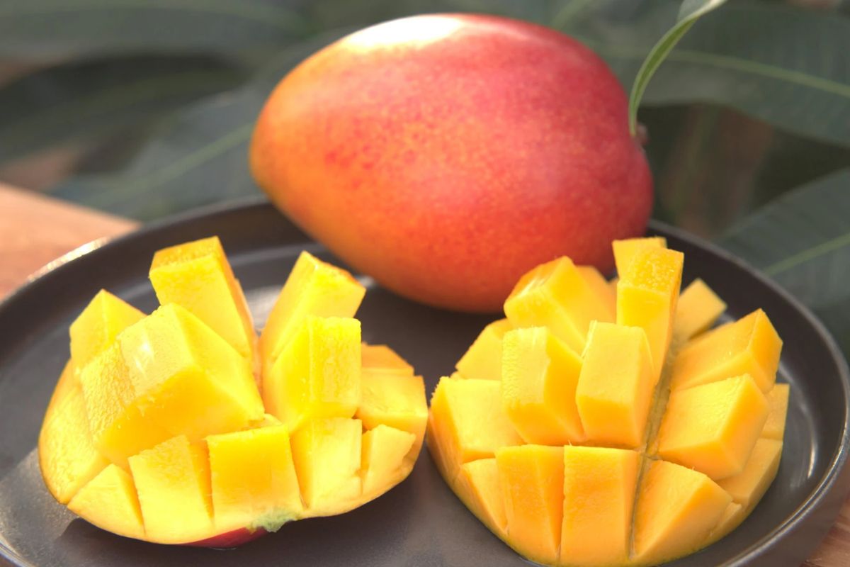best fruit to eat in vietnam mango