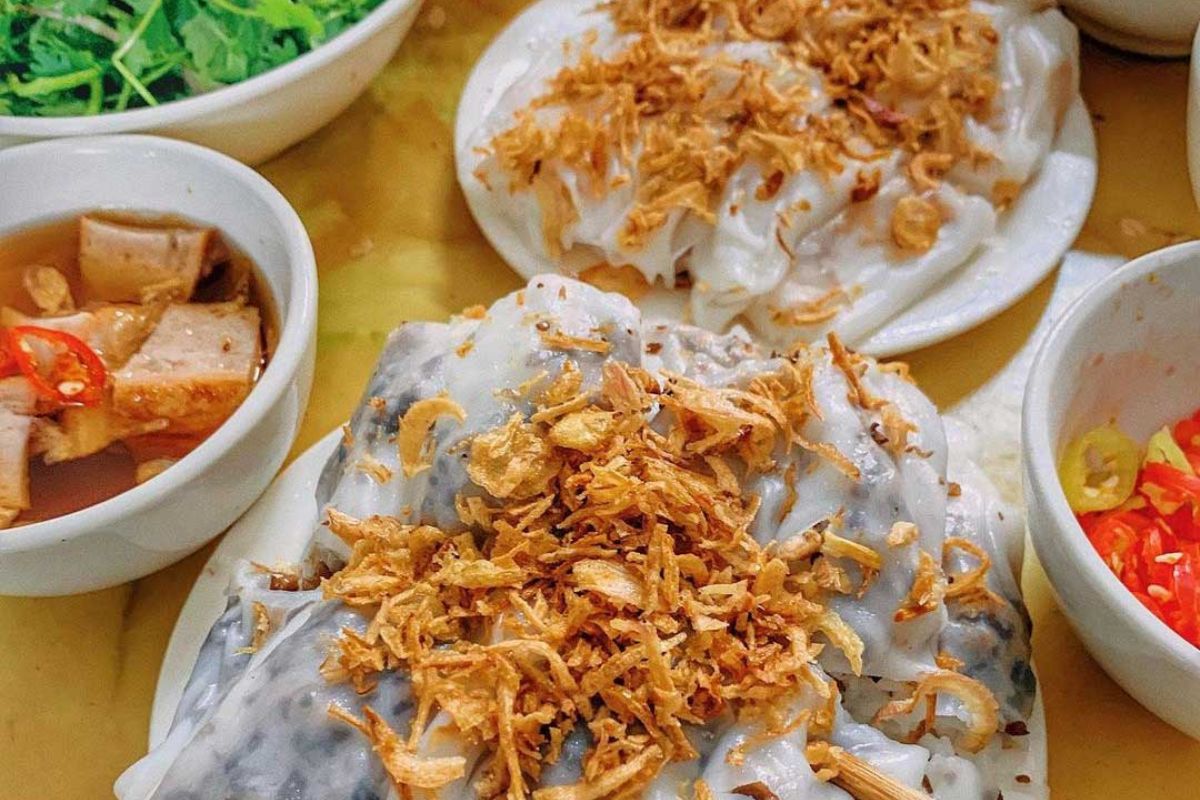 best vietnamese foods to try banh cuon