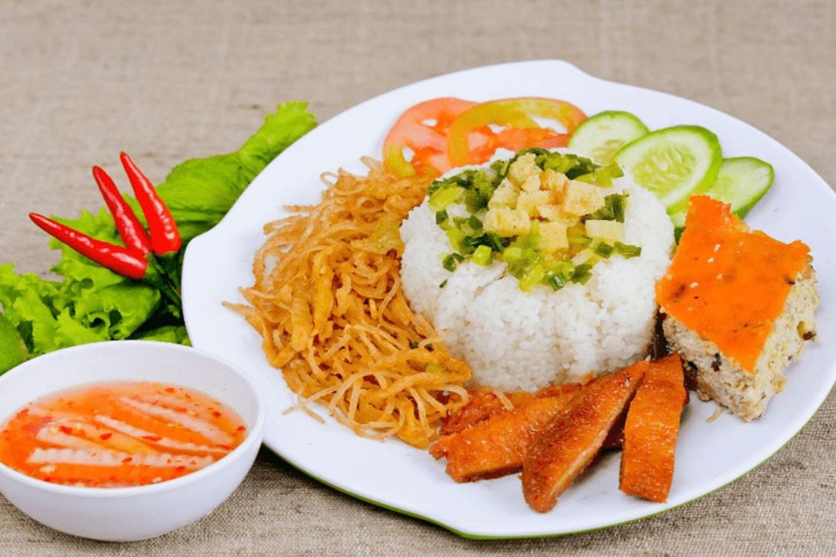vietnamese foods for kids com tam for kids