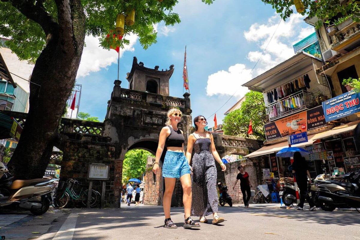 private tour to vietnam hanoi old quarter tour