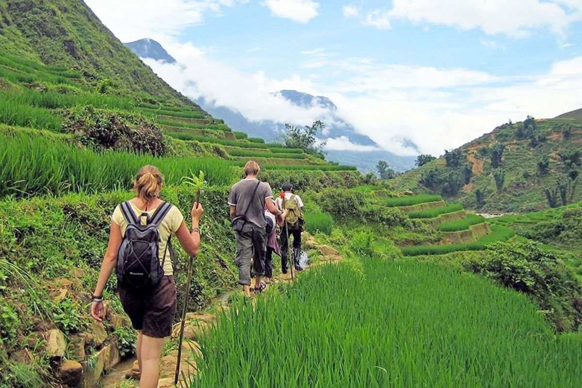 private tour to vietnam sapa trekking tour