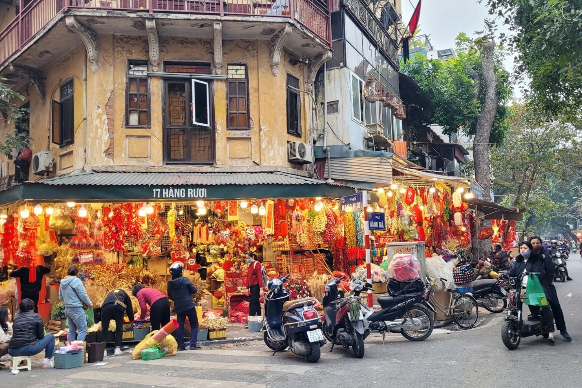 best time to visit hanoi hanoi lunar new year