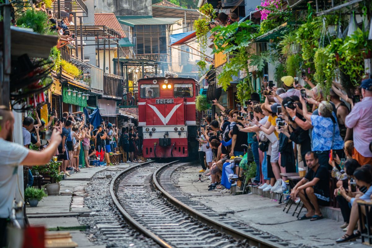 best places to visit in vietnam hanoi vietnam train street