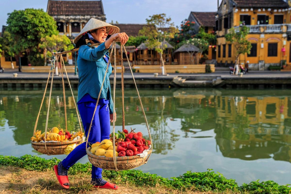 best time to travel to hoi an hoi an ancient town