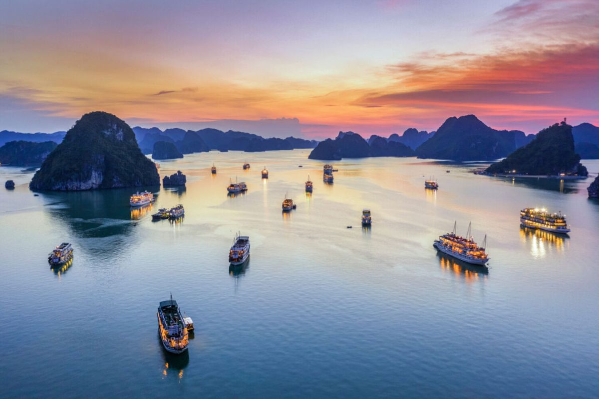 best time to visit halong bay sunset halong bay