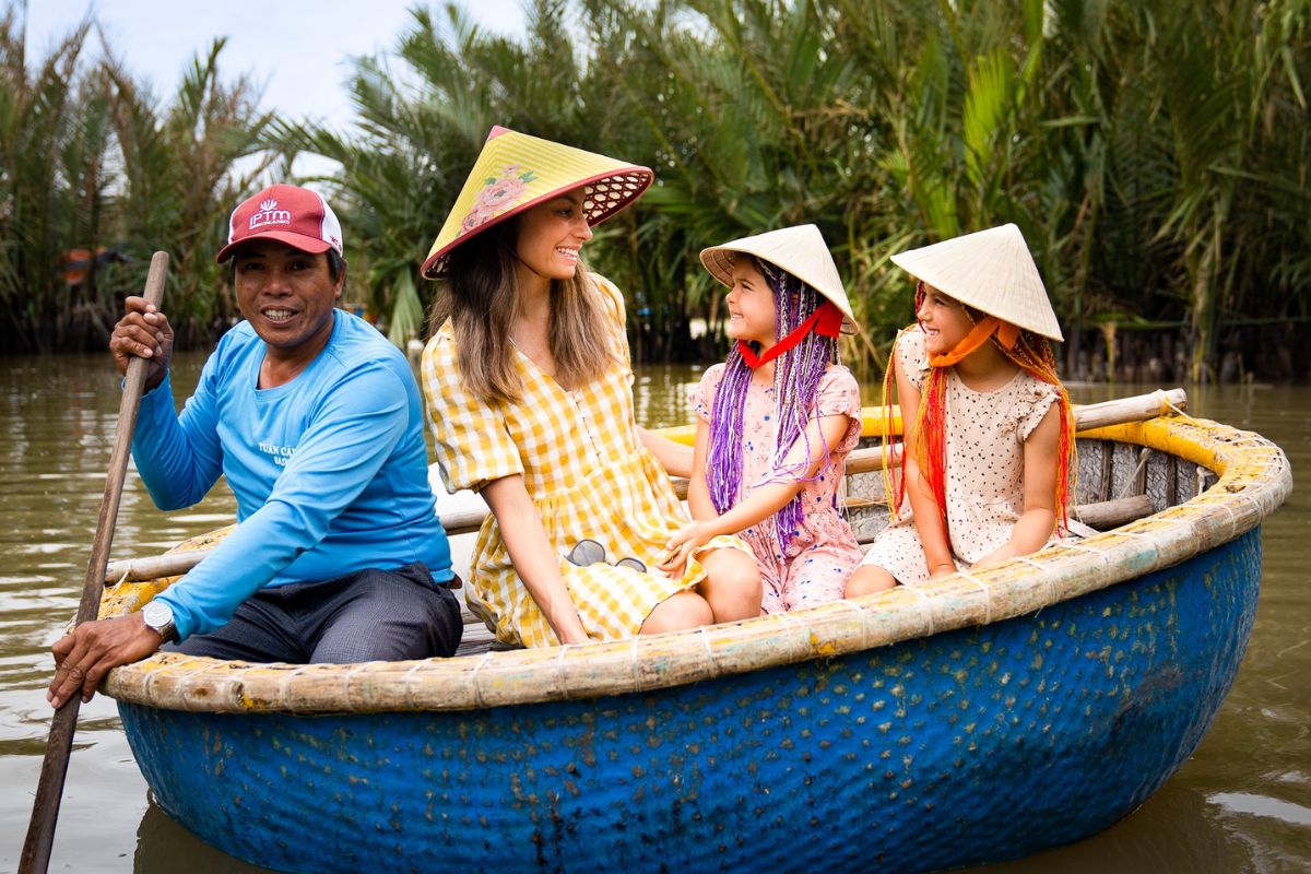 family trips to vietnam Basket boat rides in Hoi An