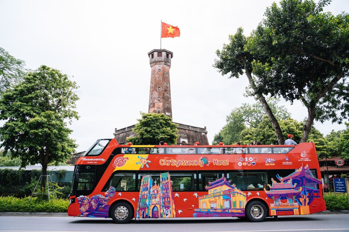 Vietnam private tours hanoi bus